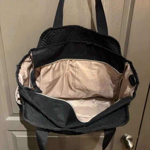 Fasrom Teacher Tote Bag for Work Women
 Color: Black - Picture 11 of 12